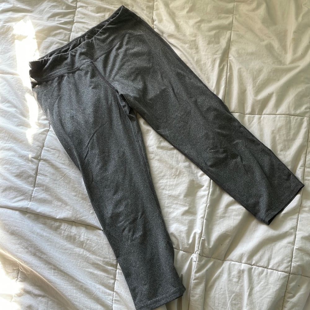 Charcoal grey leggings